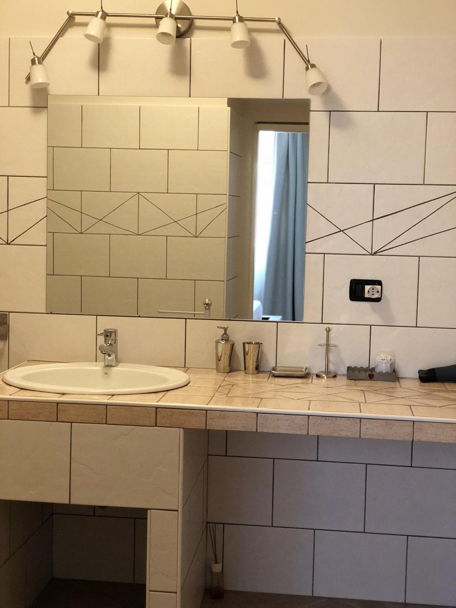 Standard Double Room,1635254477:JPEG